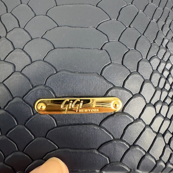 Gigi New York blue‎ leather Uber clutch - Picture 5 of 11